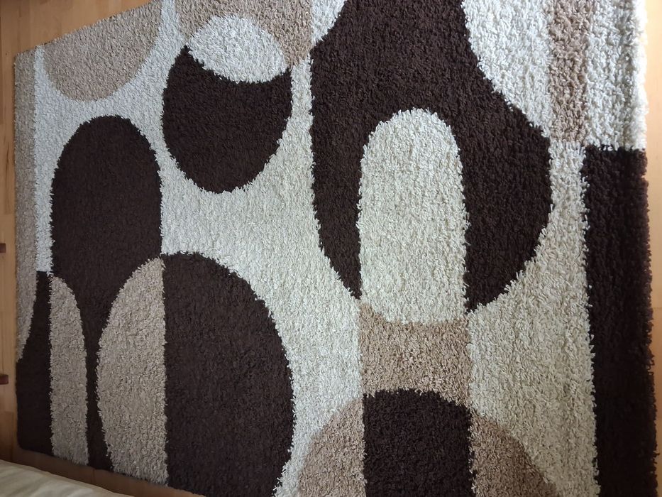 Dywan 1.6x2.2 m - polski