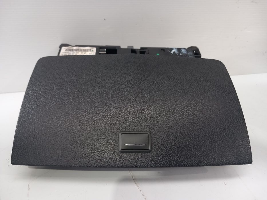 Ecrã multimédia multifunções display GPS Mercedes W204