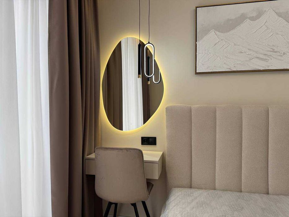 БЕЗ КОМІСІЇ !!!Стильна півторачка у центрі міста