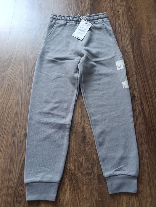 Костюм Zara 134, новий