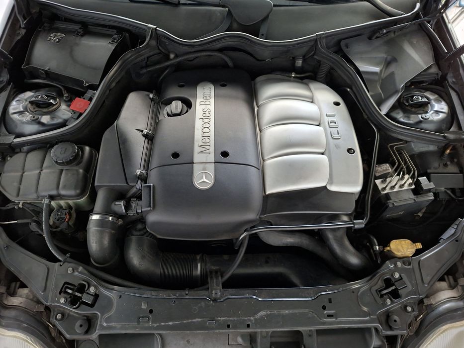 Mercedes C 220 CDI Avantgarde Nacional 1 dono