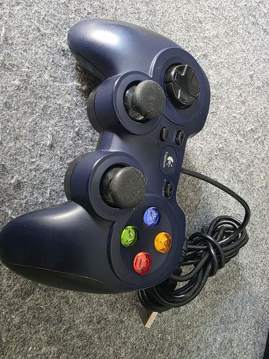 Геймпад Logitech F310