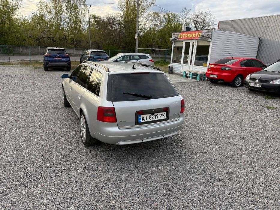 Срочно Audi A6 2,5 дизель універсал 2000