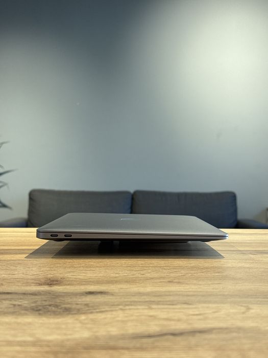 MacBook Air 13 2020 intel i3 1.1ghz 8/128gb ! Гарантія від магазину !