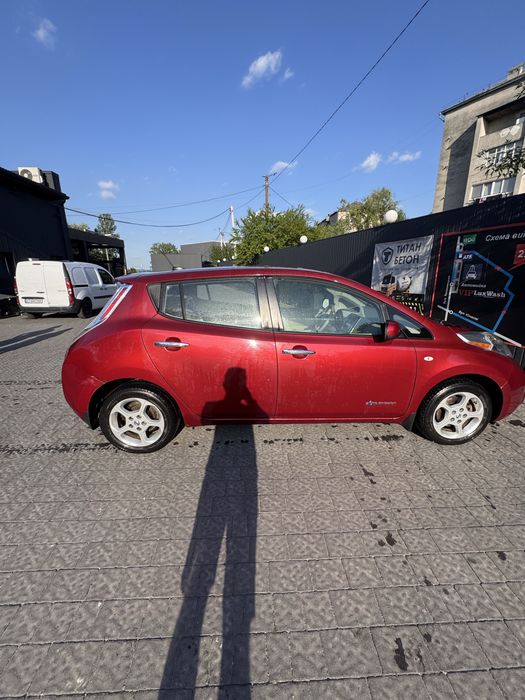 Nissan Leaf 2011 24 kw