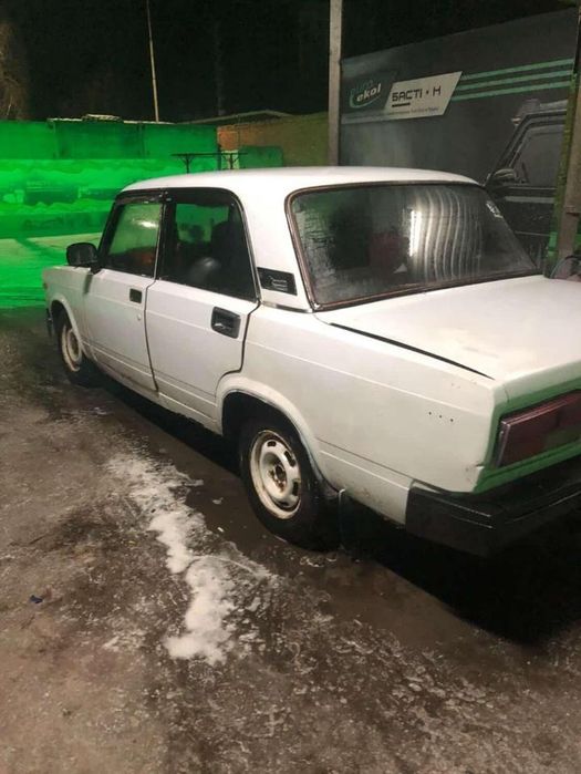 Продам ВАЗ 2107 не на ходу.