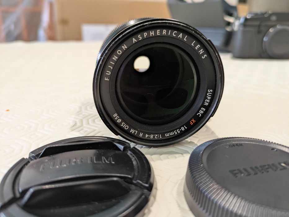 Fujifilm XF 18-55mm f/2.8-4 R LM OIS