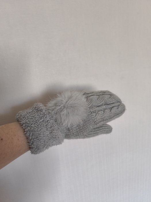 Теплі жіночі рукавиці