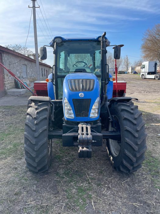 Трактор New Holland TD 5.110