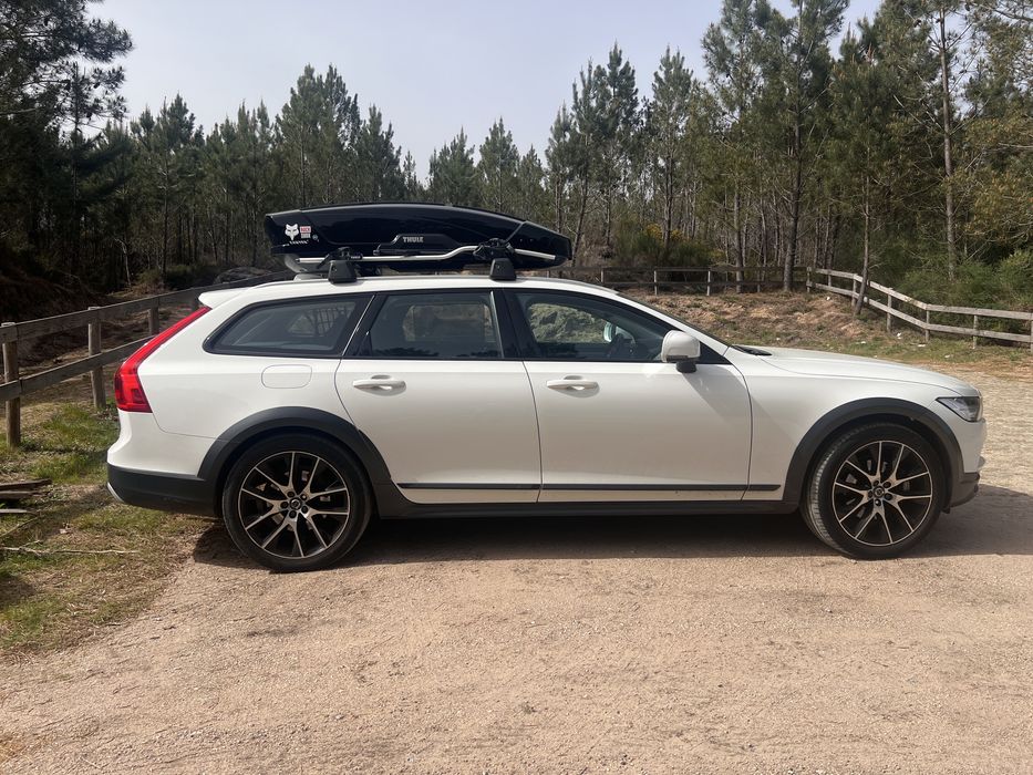 Volvo V90 CC D4 AWD — Gondomar (São Cosme), Valbom E Jovim, Porto