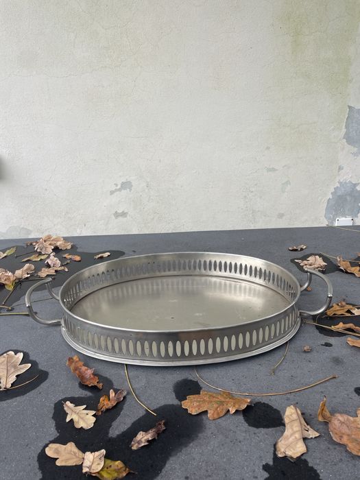 Tabuleiro  refondo em Ferro