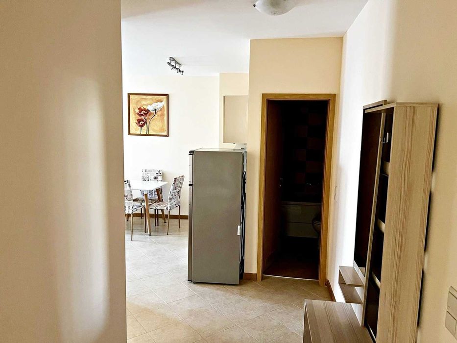 Продам 3-кімнатну квартиру Болгарія Сонячний Берег