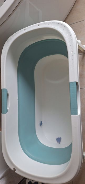 Banheira retrátil/ desdobrável