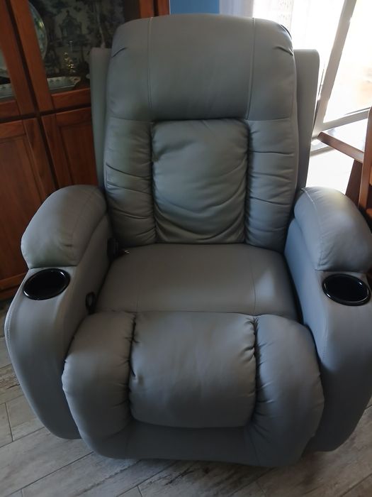 Cadeirao relax eléctrico  com massagens