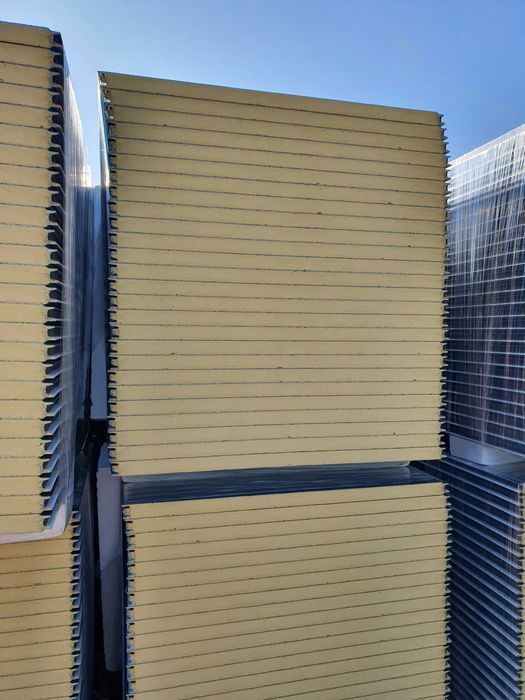 Płyta Warstwowa Płyta Obornicka Ścienna I Dachowa Płyty Warstwowe !!!