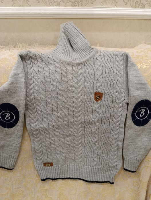 Теплий светр на хлопчика 10-11 років, 140-146см