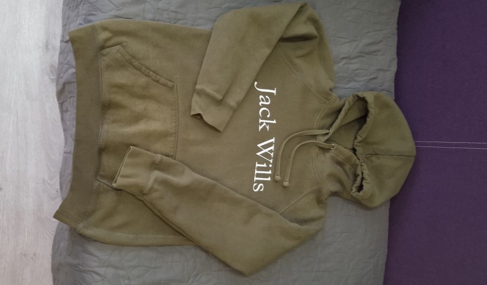 Продам теплий худі