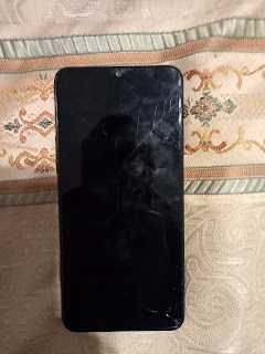 vendo telemovel Samsung Galaxy A20S para pecas por 5euros por avaria!!