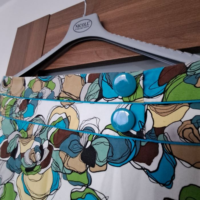 Spódnica  midi kolorowa w kwiaty Zara Basic L40 98% bawełna