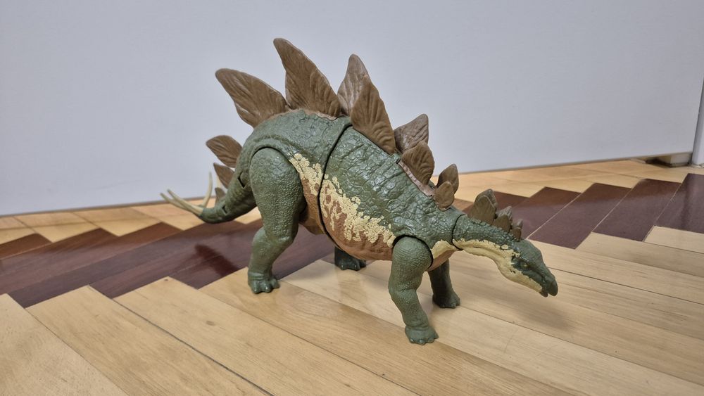 Фігурки Jurassic world Matell стегозавр(и).