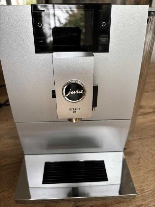 Ekspres do kawy JURA ENA 8