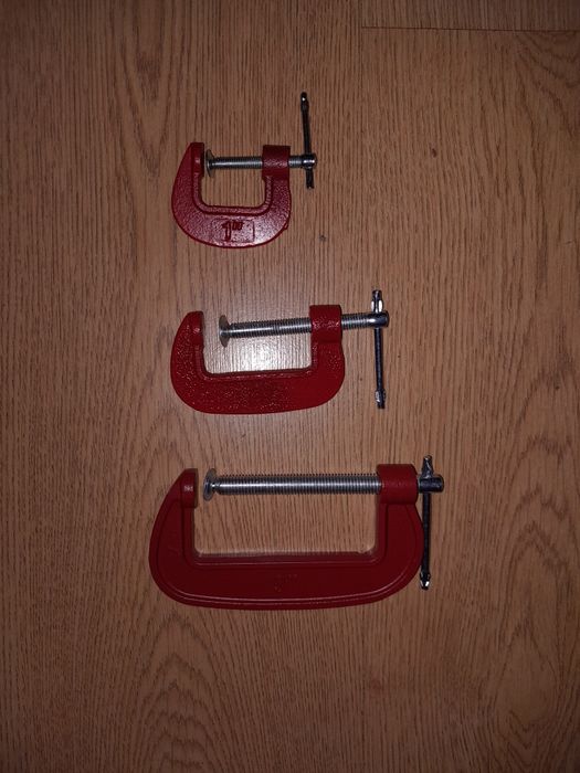 Струбцина , зажим