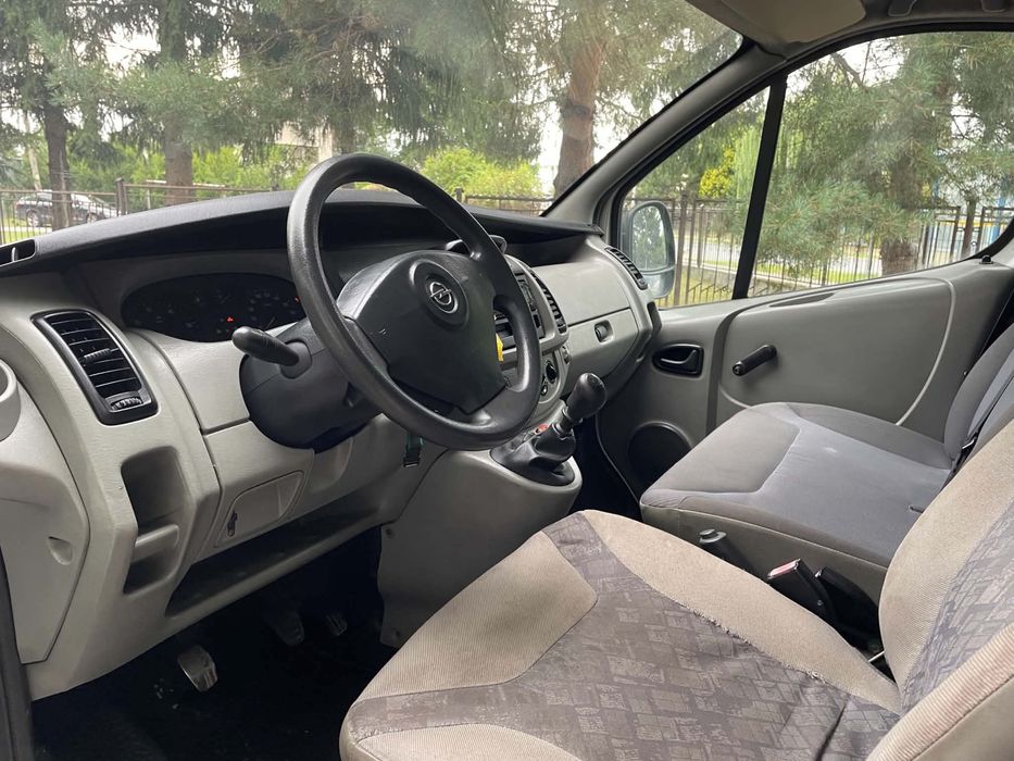 Opel Vivaro Long 1.9CDTI 82KM 2003