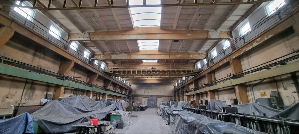 Malowanie hal , obiektow przemyslowych,szpachlowanie ,mycie paneli