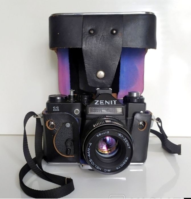 Объектив MC Helios-44M-4. Фотоаппарат ZENIT 11
