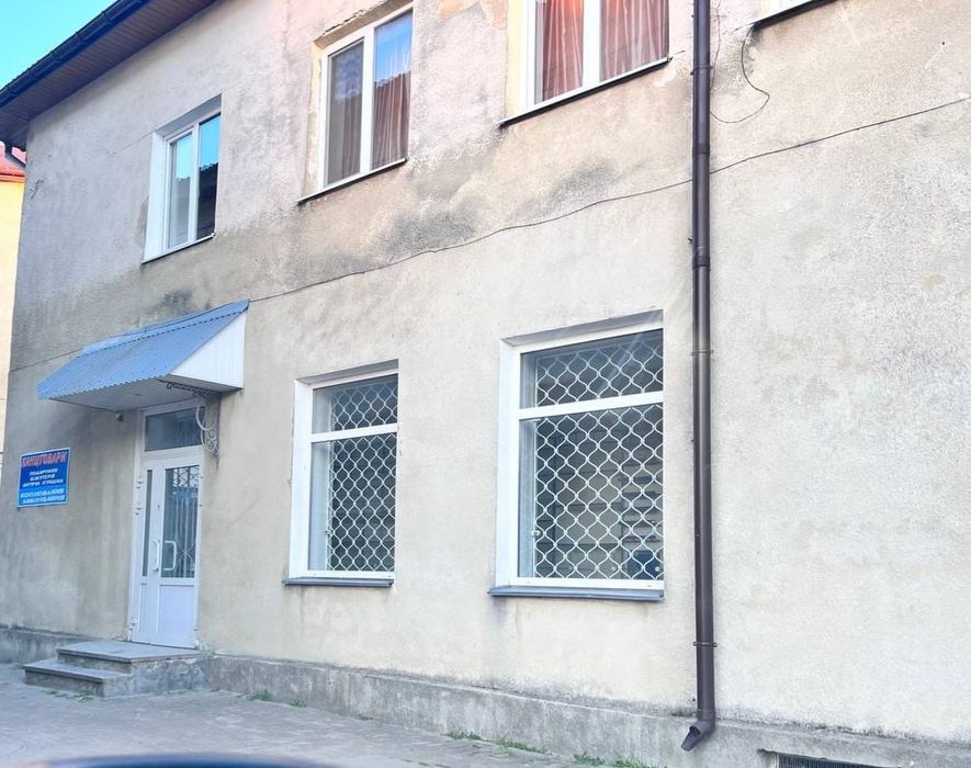 Оренда  приміщення  вільного  призначення