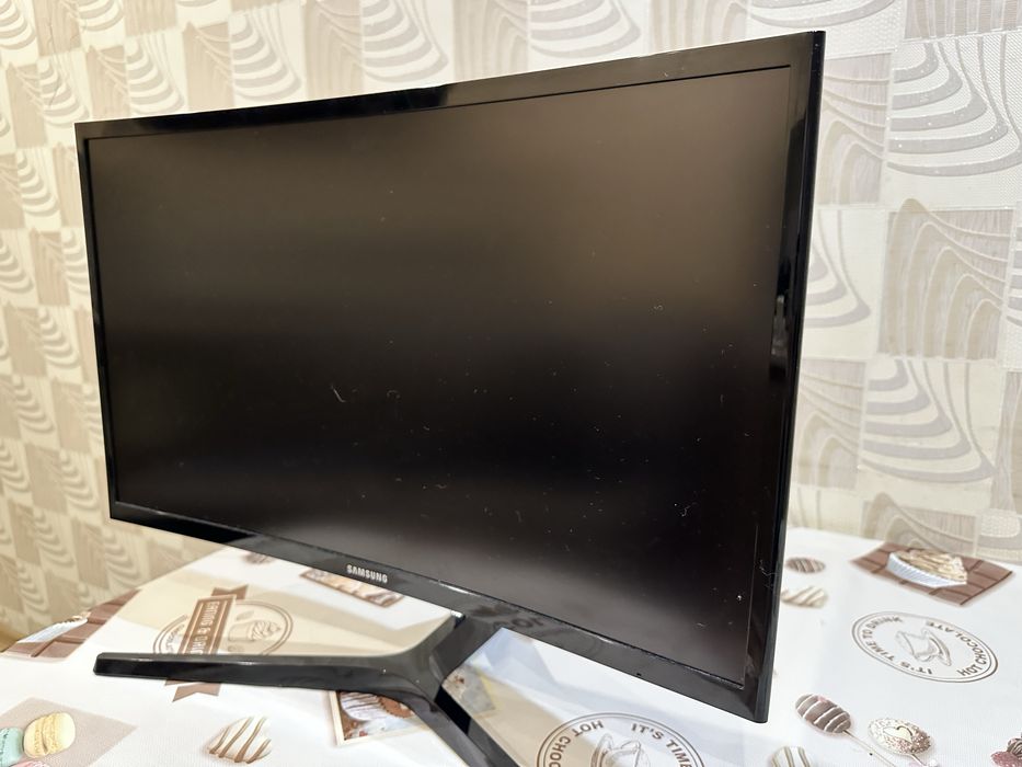 Монітор Samsung C24RG50FZI (LC24RG50FZIXCI)