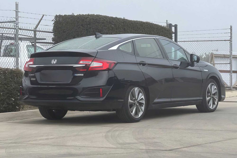 Honda Clarity      2020