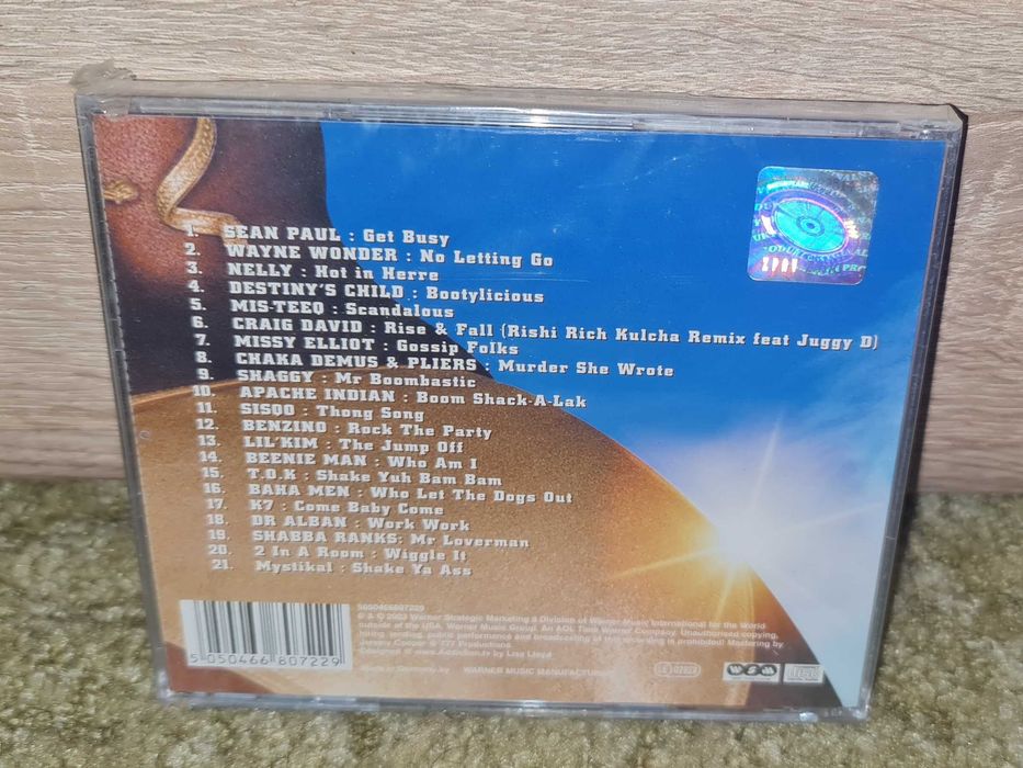 Shake Your Ass! / CD / FOLIA /