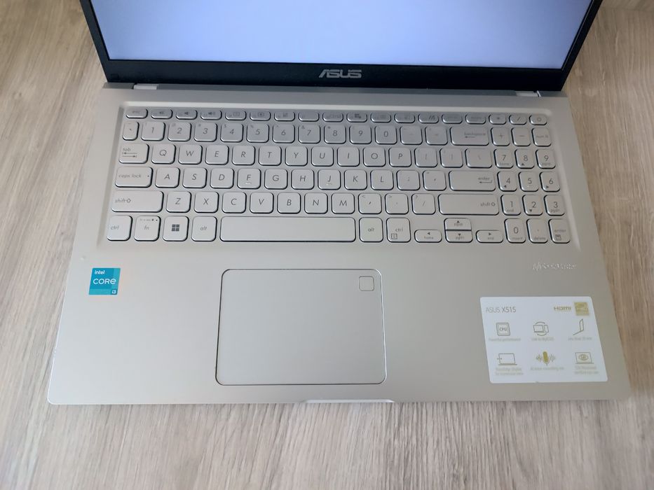 Ноутбук ASUS VivoBook Intel 4.1Ghz 12GB SSD 256GB Отличное Состояние