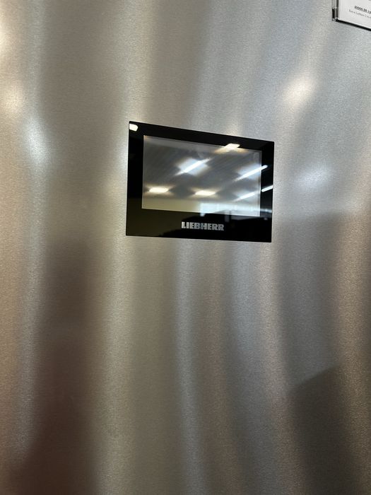 Німеччина Холодильник Liebherr Cnef42 інверторний nofrost планшет управління