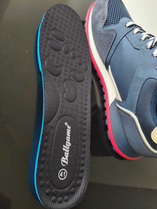 Stylowe granatowe buty sportowe nowe lekkie wygodne 41
