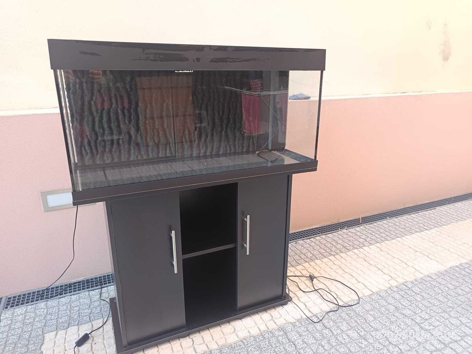 Aquário completo Juwel 200l c/móvel