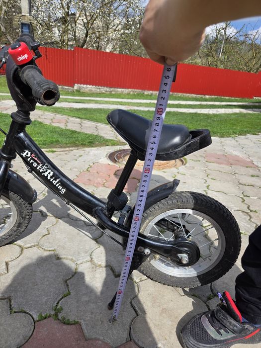 Продам дитячий біговел