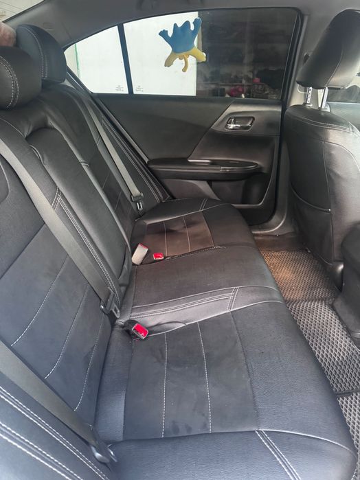 Автомобіль легковий