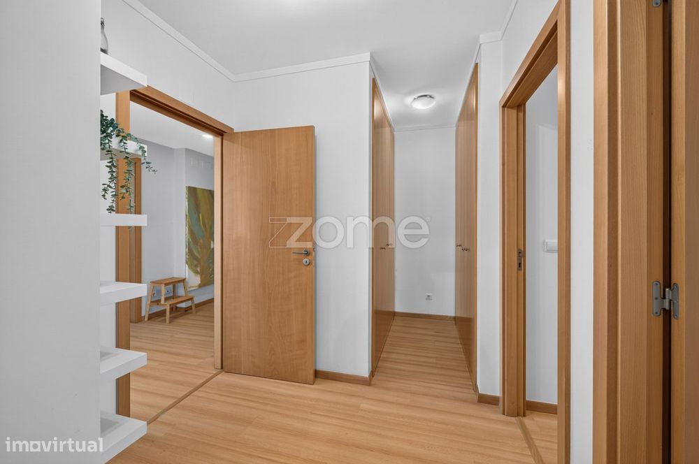Apartamento T2 mobilado para arrendamento no Lumiar – Alta de Lisboa