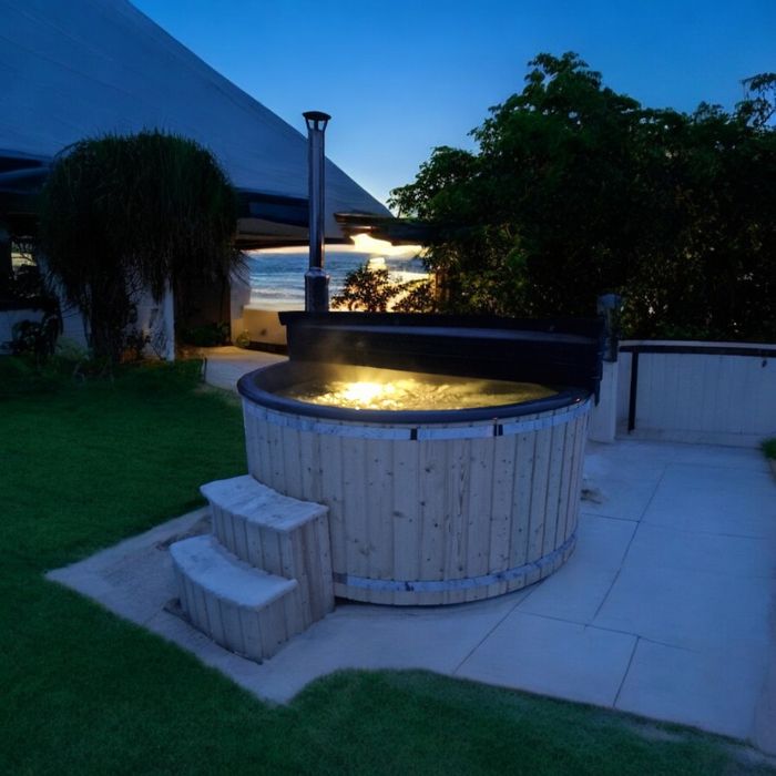 Jacuzzi ogrodowe, balia , wanna z systemami masaży