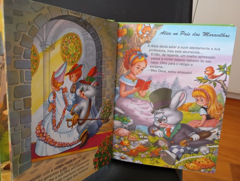 Livro" Contos maravilhosos"