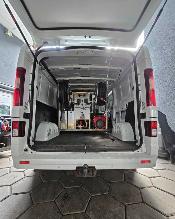 Mobilna myjka gorącowodna 350 bar – zabudowa pod Twój pojazd