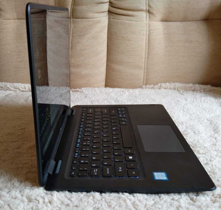 Acer Spin 3 SP513 14" FHD IPS 360°/i5-7200U/ 8 GB/ SSD256GB/ UHD620