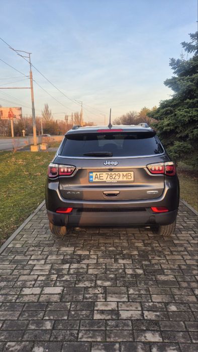 Продам Jeep Compass 2023 года