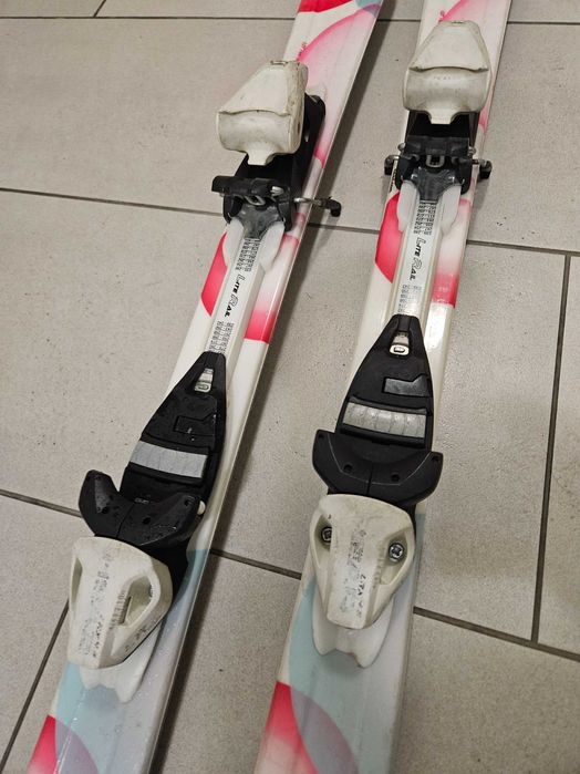 Sprzedam narty HEAD, dziecięce 127 cm, z kijkami 100 cm