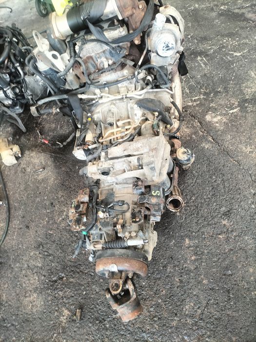 Izusu npr 2010 turbo diesel