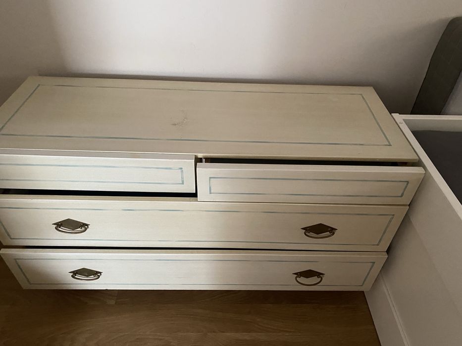 Komoda vintage z 4 szufladami