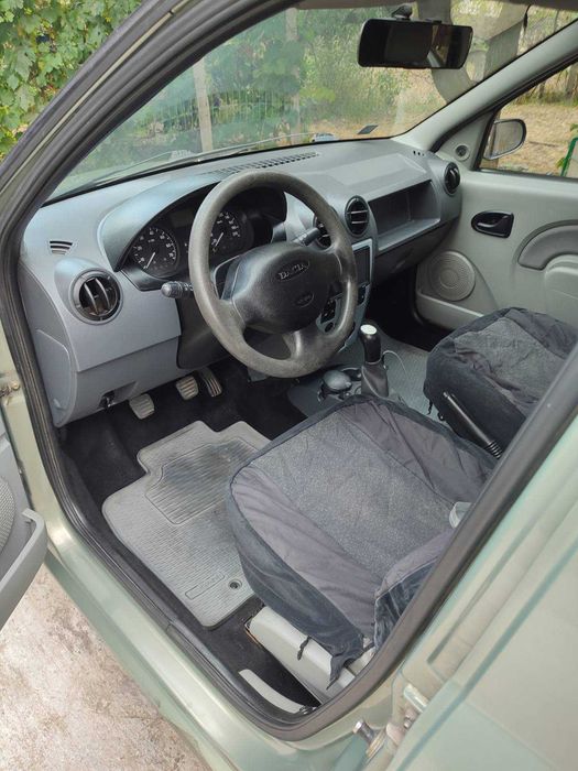 Dacia Logan продам