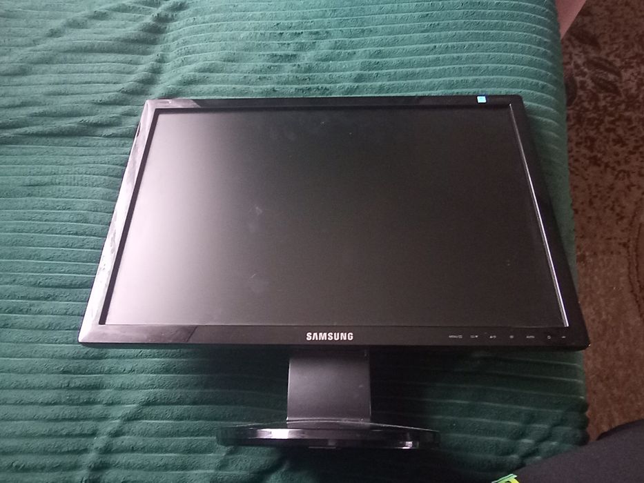 Monitor Samsung j
